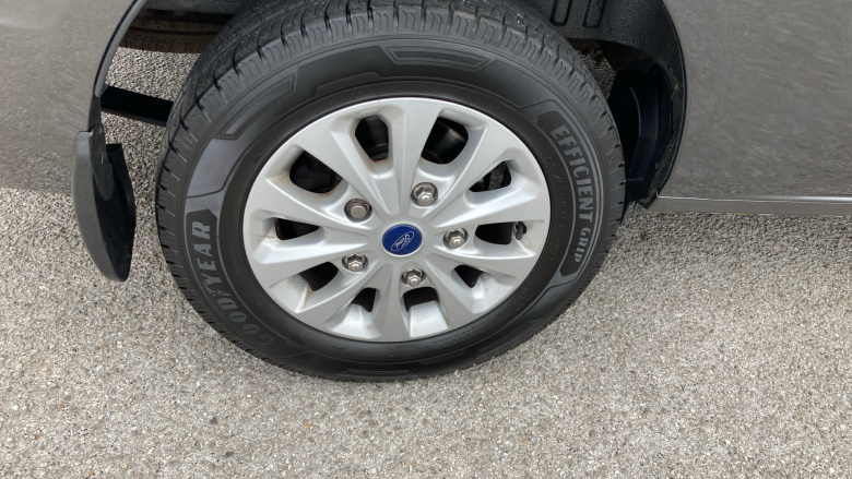 Ford Transit Custom 340 L1 Diesel Fwd 2.0 EcoBlue 170ps Low Roof Limited Van Auto